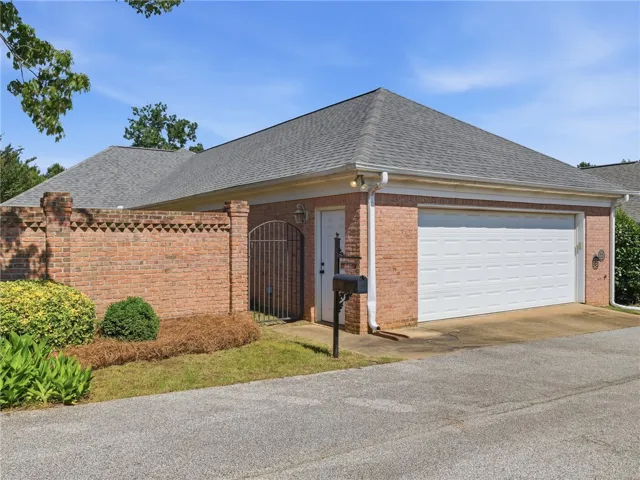 1807 Century Lane, Opelika, Alabama 36801