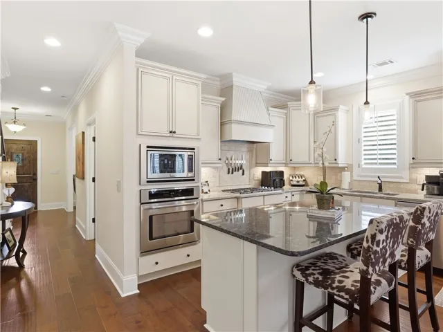 1230 Weatherford Street, Auburn, Alabama 36830