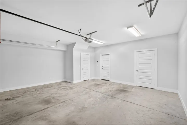2106 Moores Mill Road 106, Auburn, Alabama 36830