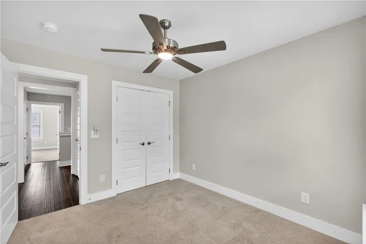 2106 Moores Mill Road 106, Auburn, Alabama 36830