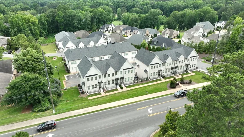 2106 Moores Mill Road 106, Auburn, Alabama 36830