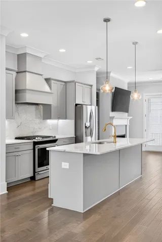 2106 Moores Mill Road 106, Auburn, Alabama 36830