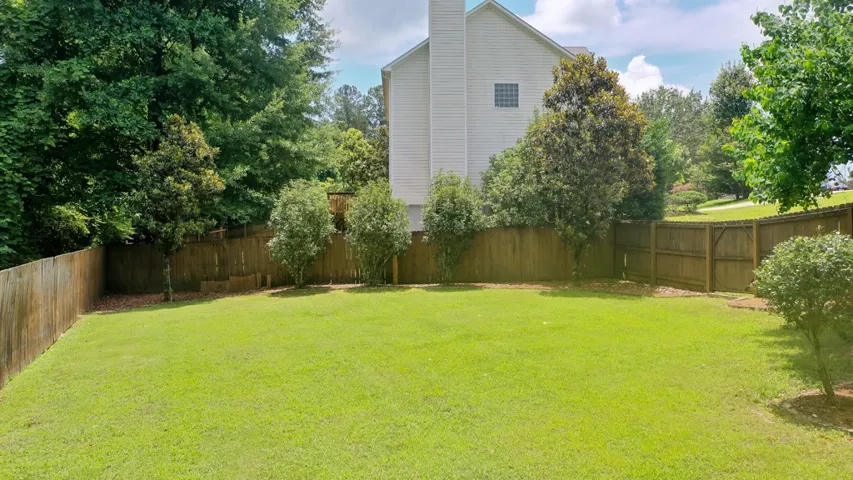 4317 Live Oak Drive, Auburn, Alabama 36832