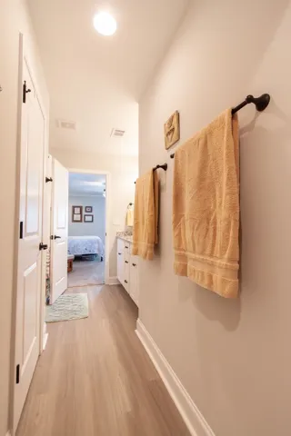 A bright bathroom.