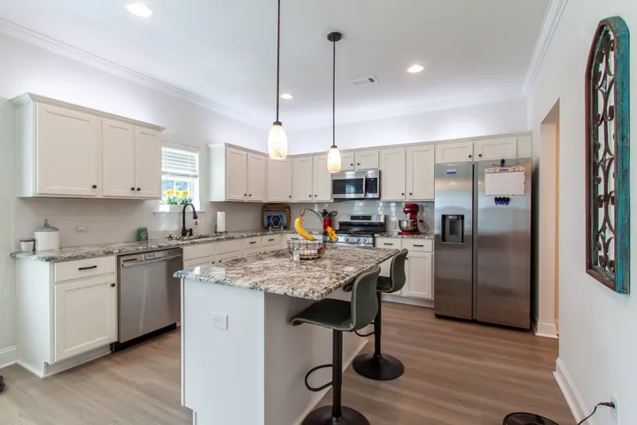 I love this kitchen!