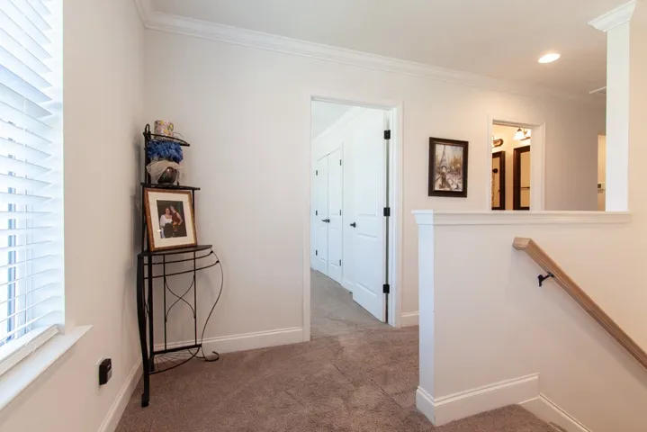 Nice moulding details.