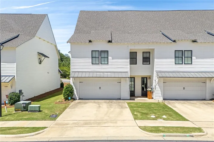 Welcome to 611 Cameron Court!