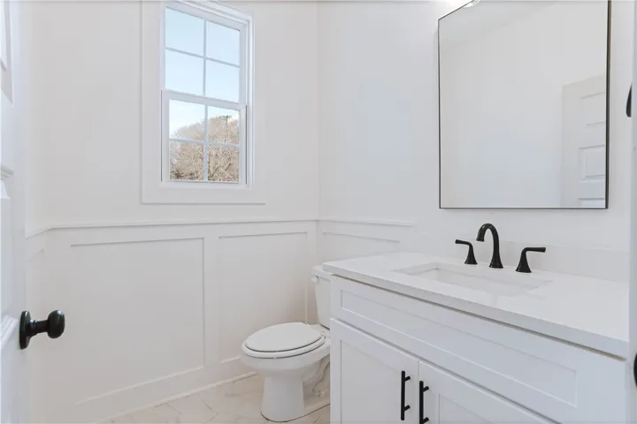 Example of a Harlow Floorplan - Powder Bath