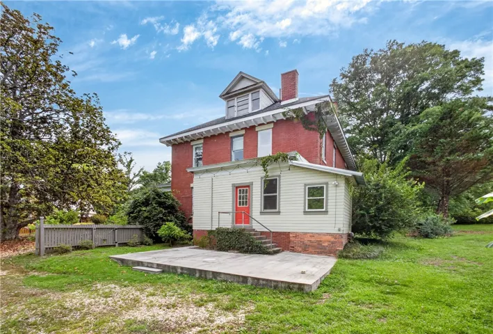483 Holley Street, Camp Hill, Alabama 36850