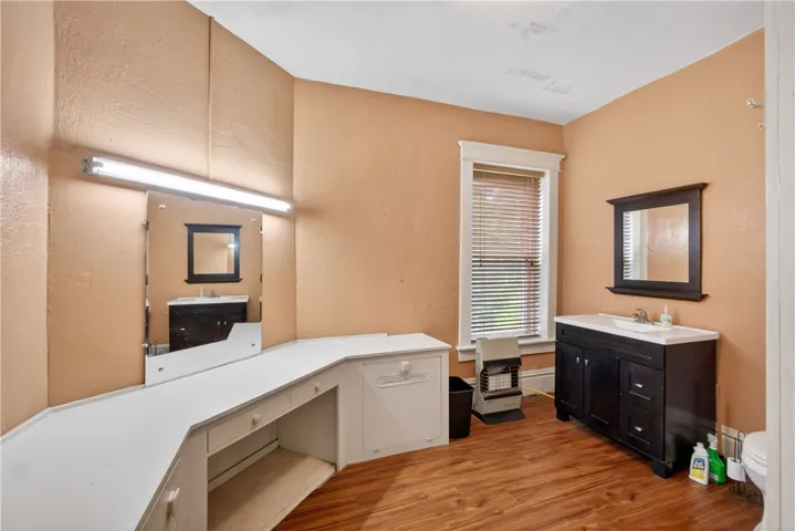 483 Holley Street, Camp Hill, Alabama 36850