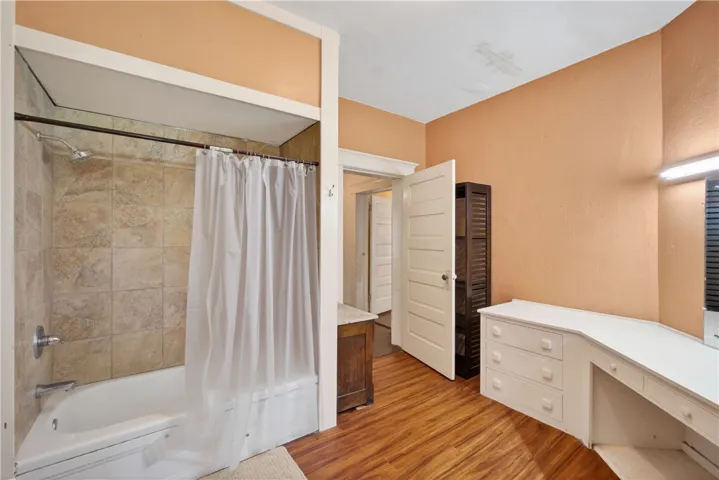 483 Holley Street, Camp Hill, Alabama 36850