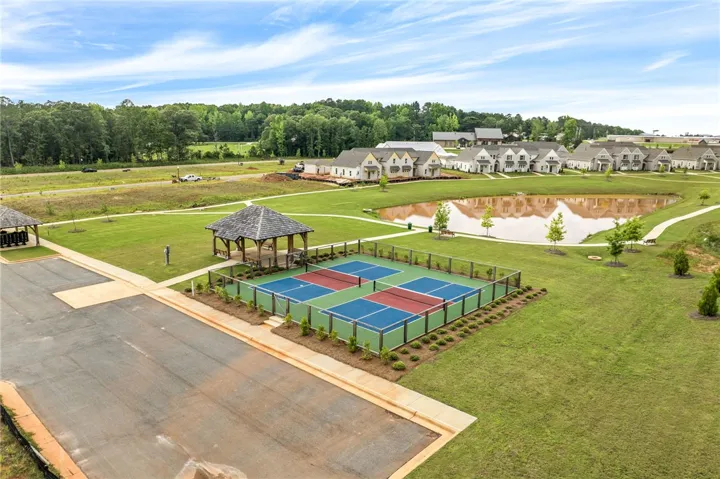 602 Grey Oak Circle, Auburn, Alabama 36830