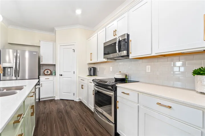 602 Grey Oak Circle, Auburn, Alabama 36830