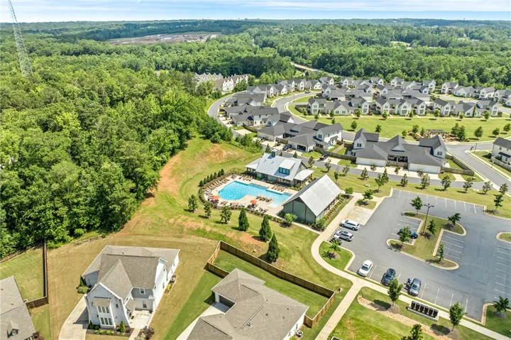 602 Grey Oak Circle, Auburn, Alabama 36830
