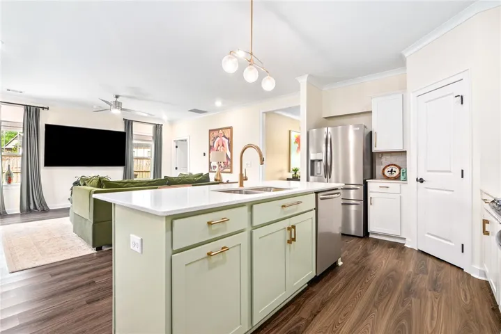 602 Grey Oak Circle, Auburn, Alabama 36830