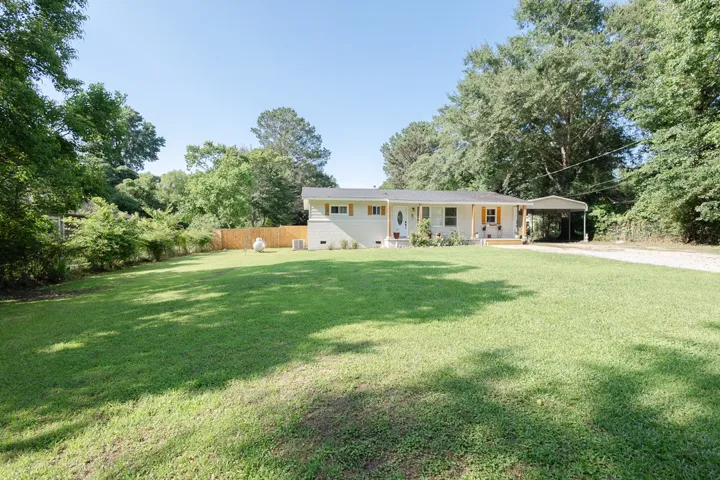 616 Vann Road, Smiths Station, Alabama 36877