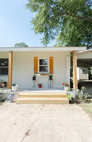 616 Vann Road, Smiths Station, Alabama 36877