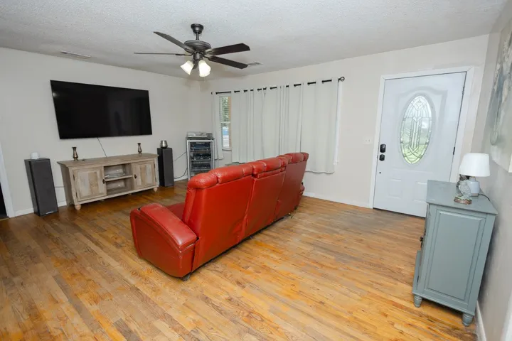 616 Vann Road, Smiths Station, Alabama 36877