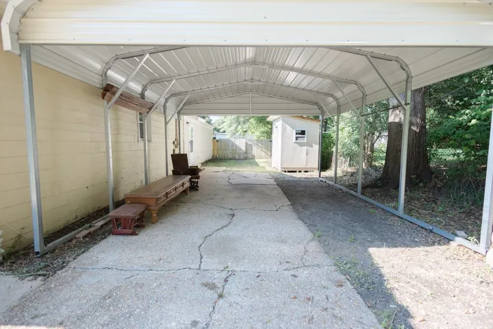 616 Vann Road, Smiths Station, Alabama 36877