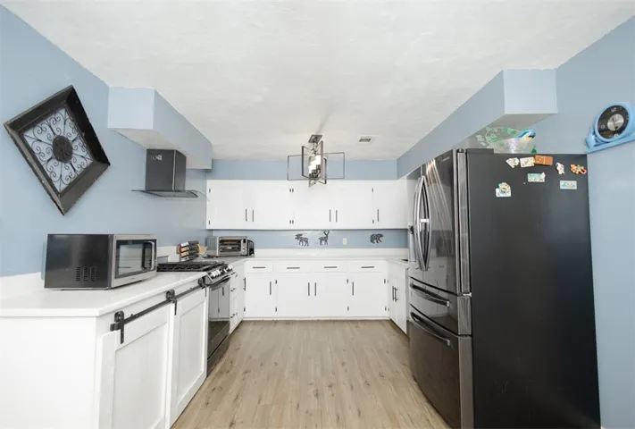 616 Vann Road, Smiths Station, Alabama 36877