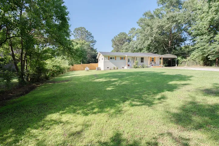616 Vann Road, Smiths Station, Alabama 36877