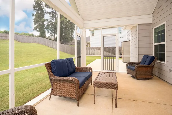 2630 Dunkirk Circle, Auburn, Alabama 36832