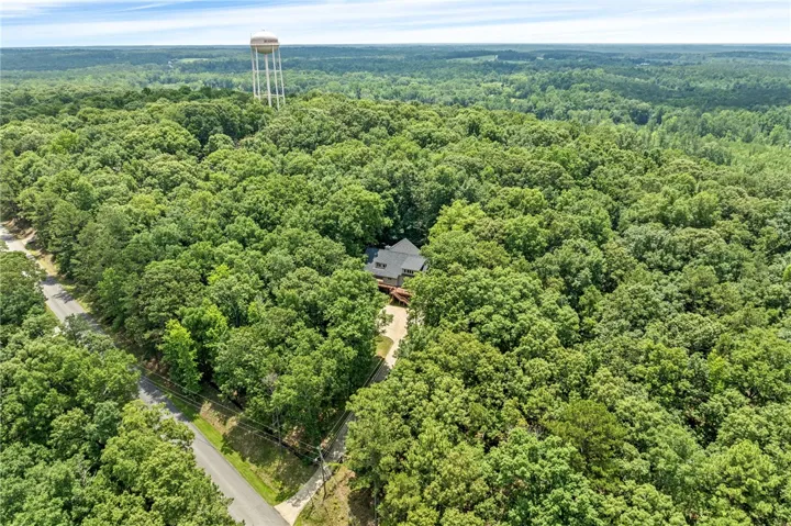 819 Winterhawk Drive, Auburn, Alabama 36830