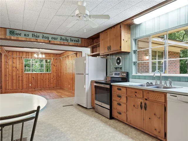 470 Cary Drive, Auburn, Alabama 36830