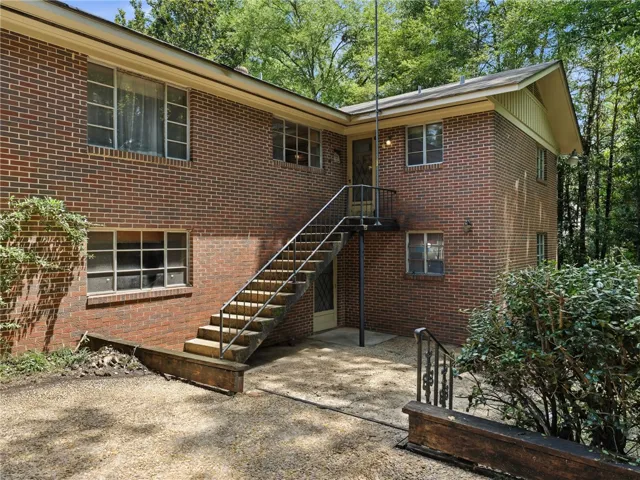 470 Cary Drive, Auburn, Alabama 36830