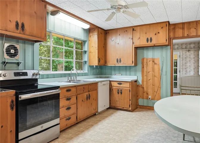 470 Cary Drive, Auburn, Alabama 36830