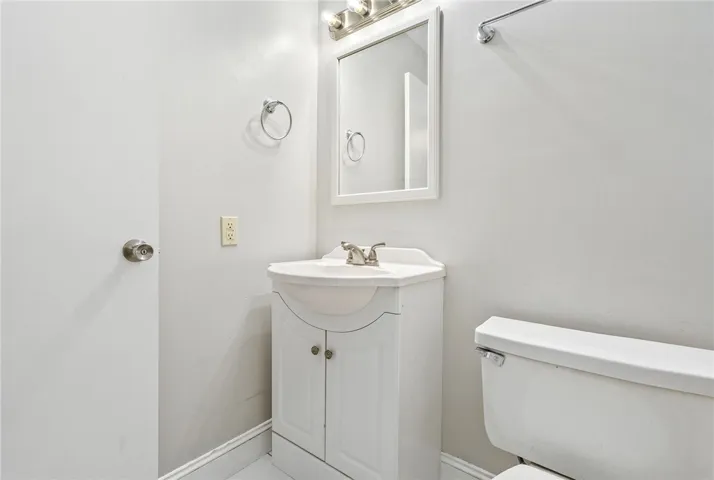522 N Donahue Drive 7, Auburn, Alabama 36830