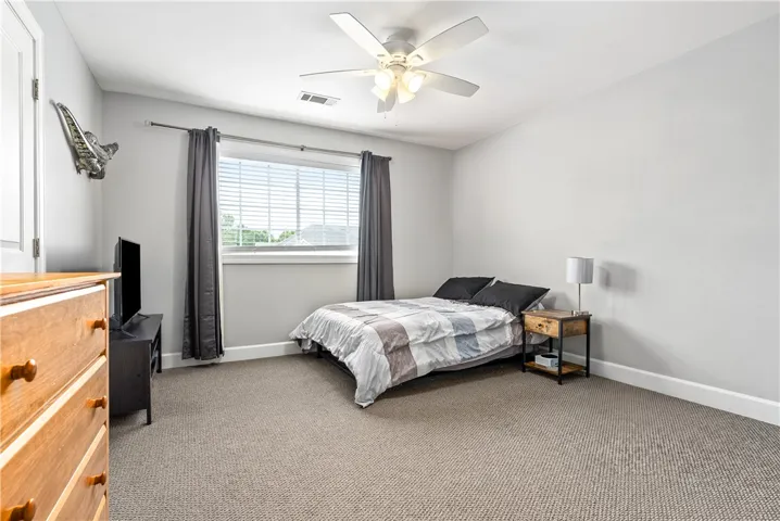 1957 Wire Road 35, Auburn, Alabama 36832