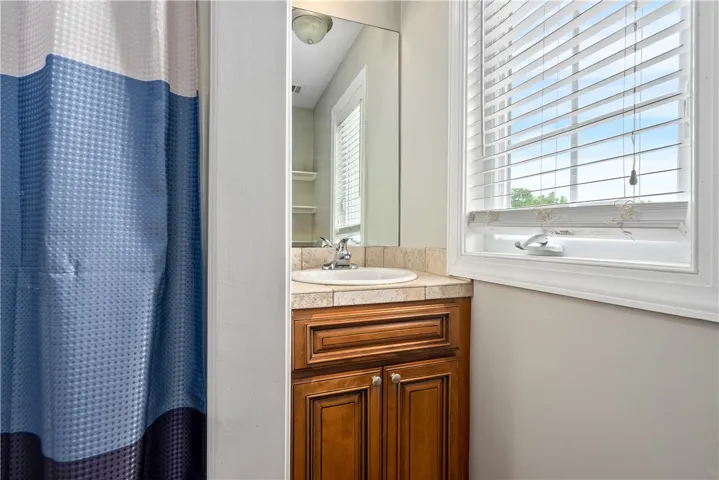 1957 Wire Road 35, Auburn, Alabama 36832