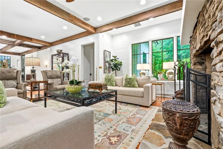 900 Dakota Drive, Auburn, Alabama 36830