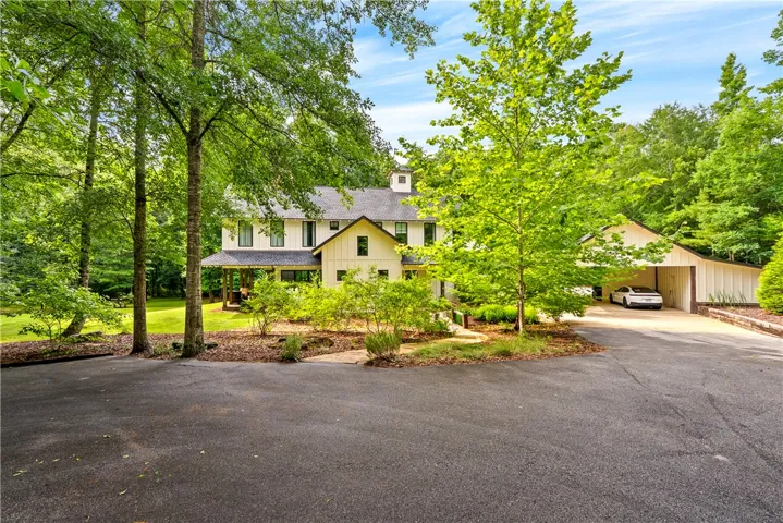 900 Dakota Drive, Auburn, Alabama 36830