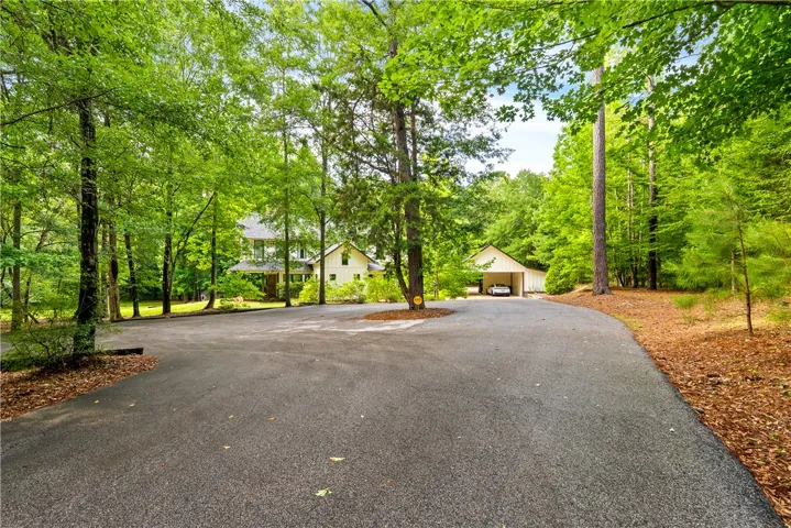 900 Dakota Drive, Auburn, Alabama 36830