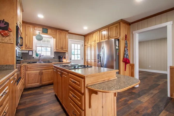 7235 20th Avenue, Valley, Alabama 36854
