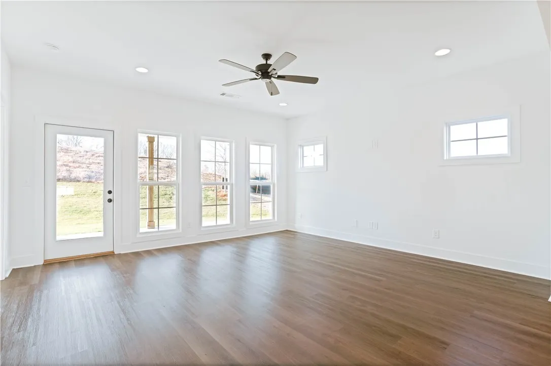 Example of COMPLETED TODD A Floor plan. Note this  home in example photos is a different elevation and color scheme than Lot 90.