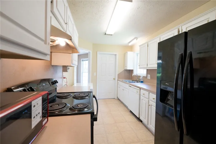 703 Edmon Avenue, Opelika, Alabama 36804