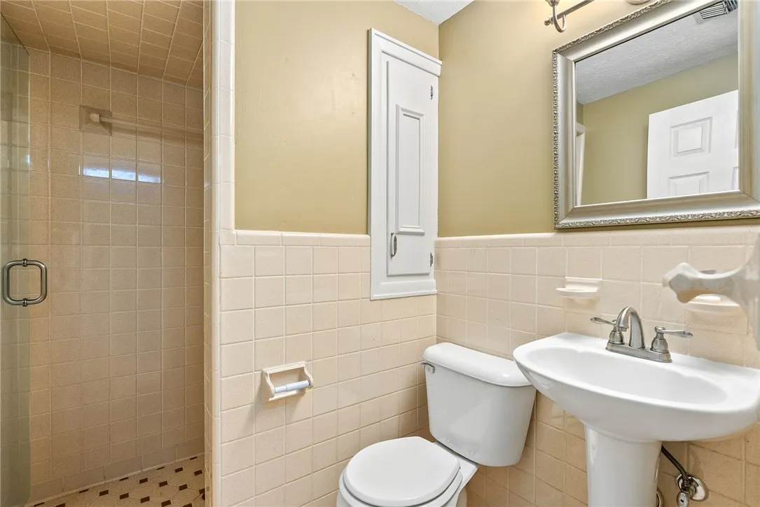 Bathroom 3 basement