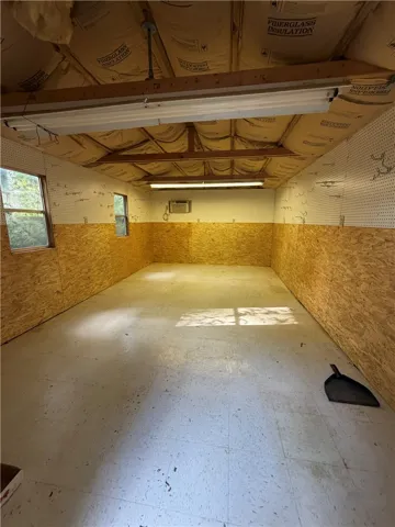 Outdoor workshop