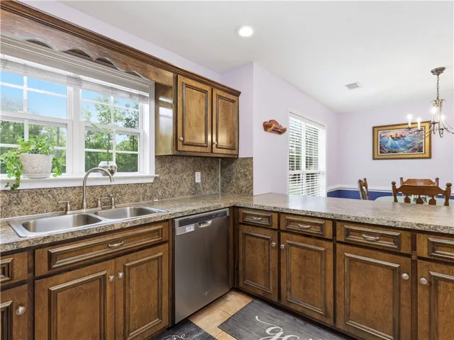 374 Lee Road 370 N/a, Valley, Alabama 36854