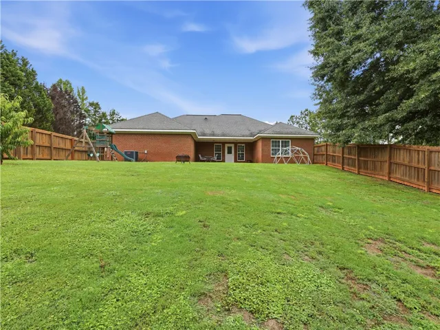 374 Lee Road 370 N/a, Valley, Alabama 36854