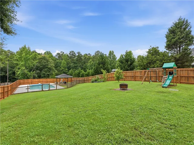 374 Lee Road 370 N/a, Valley, Alabama 36854