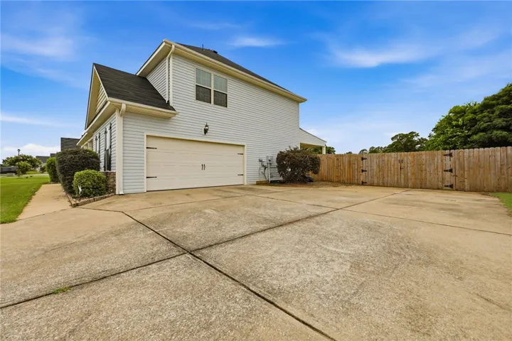 89 Seminole Trail, Ft Mitchell, Alabama 36856