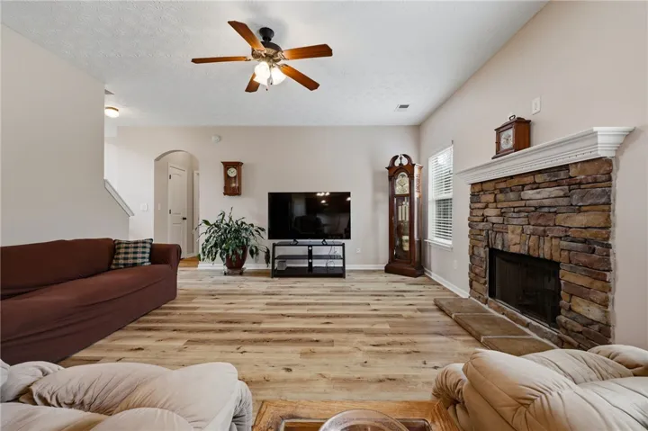 89 Seminole Trail, Ft Mitchell, Alabama 36856