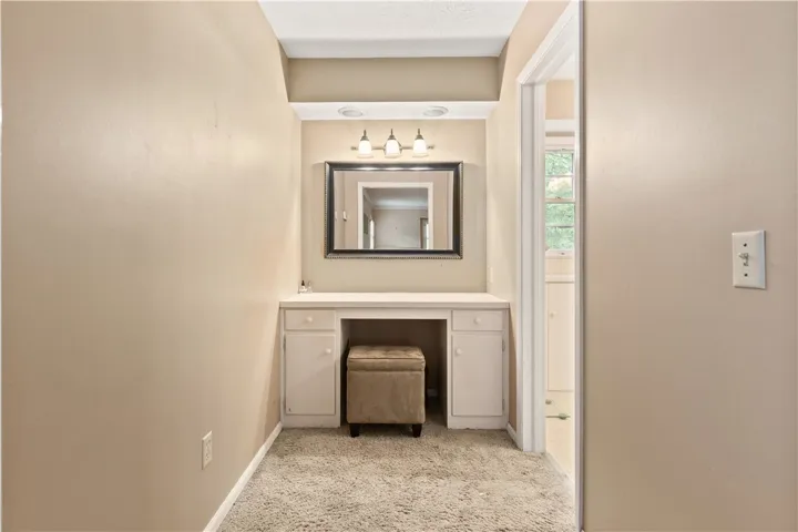 primary dressing area