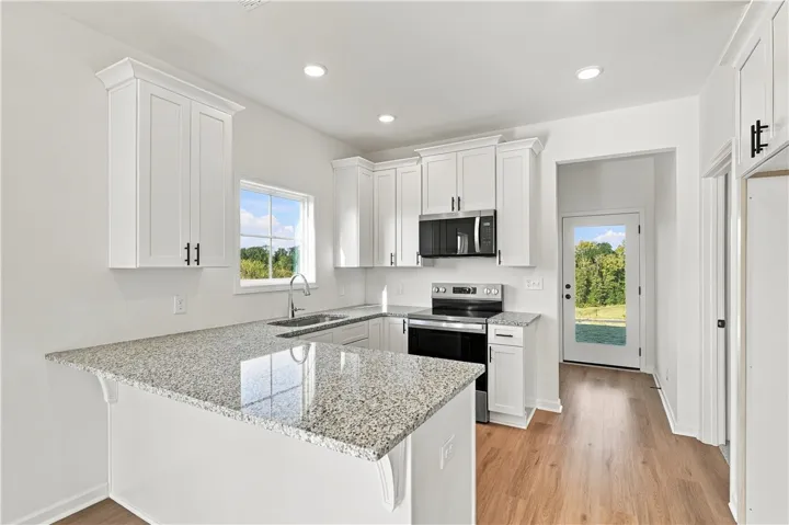 1004 Twin Lane, Valley, Alabama 36854