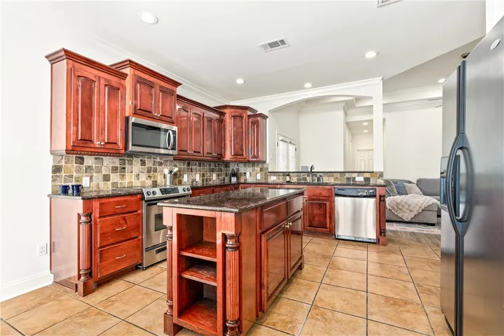 518 N Donahue Drive, Auburn, Alabama 36830