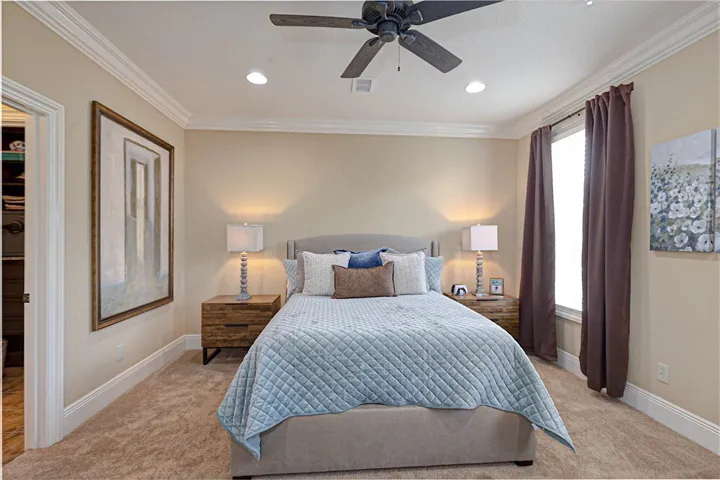 234 W Magnolia Avenue 203, Auburn, Alabama 36830